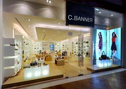 面對國際知名品牌強(qiáng)勢入駐國內(nèi)市場,千由產(chǎn)品品牌躍升時(shí)尚集團(tuán)迫在眉睫 集和經(jīng)過縝密的品牌檢測與評估,第一時(shí)間定制一套完美品牌提升策略,及時(shí)幫助千渡過危機(jī)