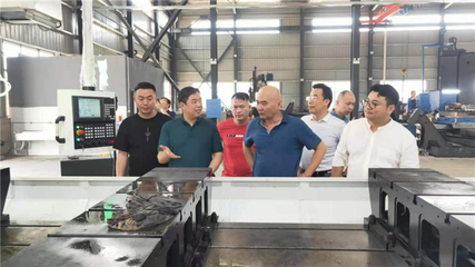 道縣:李天明前往園區(qū)企業(yè)開展“學(xué)史力行--為民辦實(shí)事”暨“雙過半”調(diào)研活動(dòng)