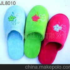 瘋狂熱買之中的珊瑚絨家居時尚拖鞋 熱賣產(chǎn)品推薦供應(yīng)圖片,瘋狂熱買之中的珊瑚絨家居時尚拖鞋 熱賣產(chǎn)品推薦供應(yīng)圖片大全,青島共隆鞋業(yè)-2-